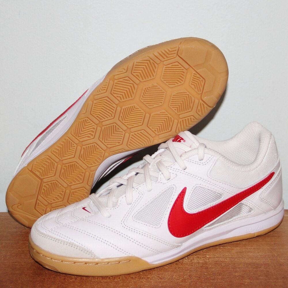 Nike Gato Indoor Soccer Shoes Mens 7 Womens 8.5 White Red Gum